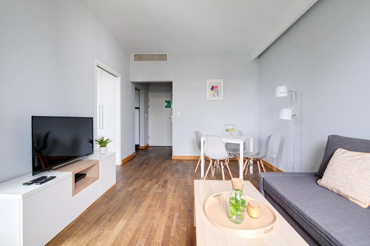 وارسو Aparthotel Kolejowa Apartamenty المظهر الخارجي الصورة