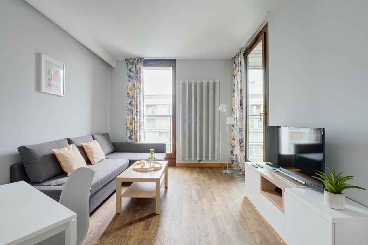 وارسو Aparthotel Kolejowa Apartamenty المظهر الخارجي الصورة
