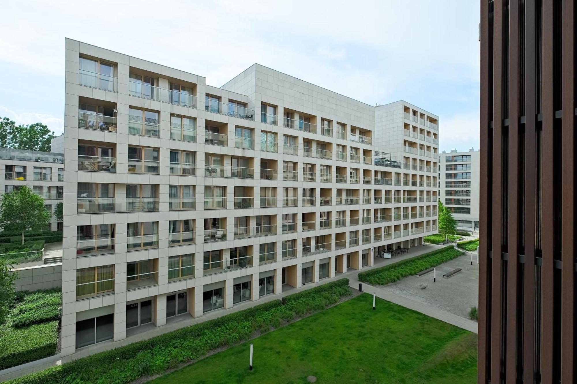 وارسو Aparthotel Kolejowa Apartamenty المظهر الخارجي الصورة