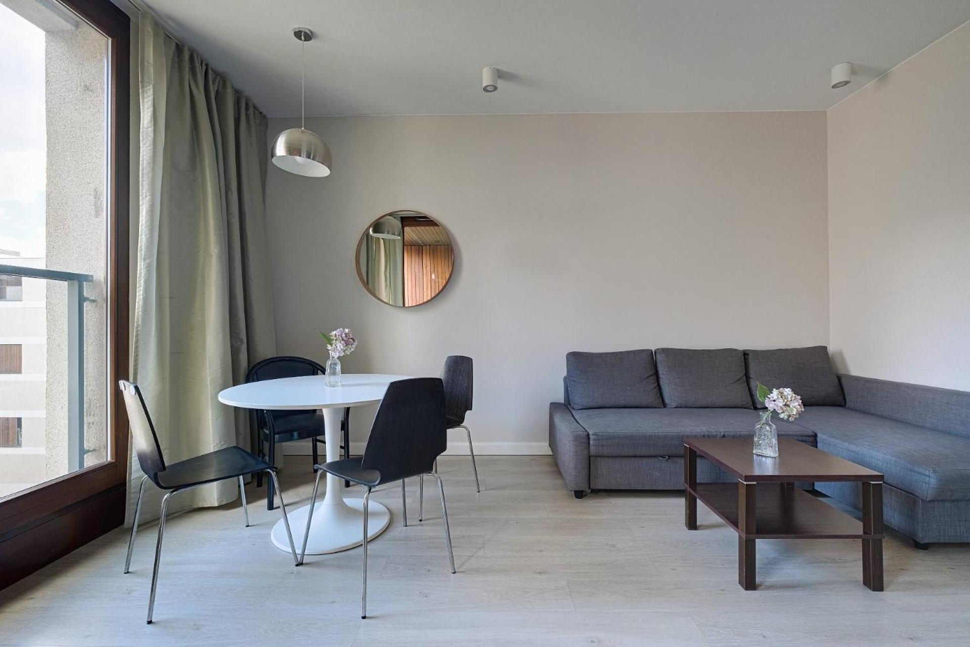 وارسو Aparthotel Kolejowa Apartamenty المظهر الخارجي الصورة